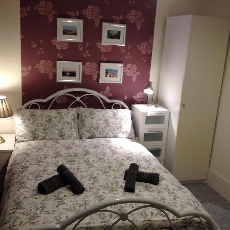F1- Very Nice City Centre Apartment Edinburgh Buitenkant foto
